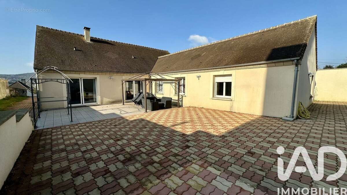 Photo 3 - Maison à LINAS