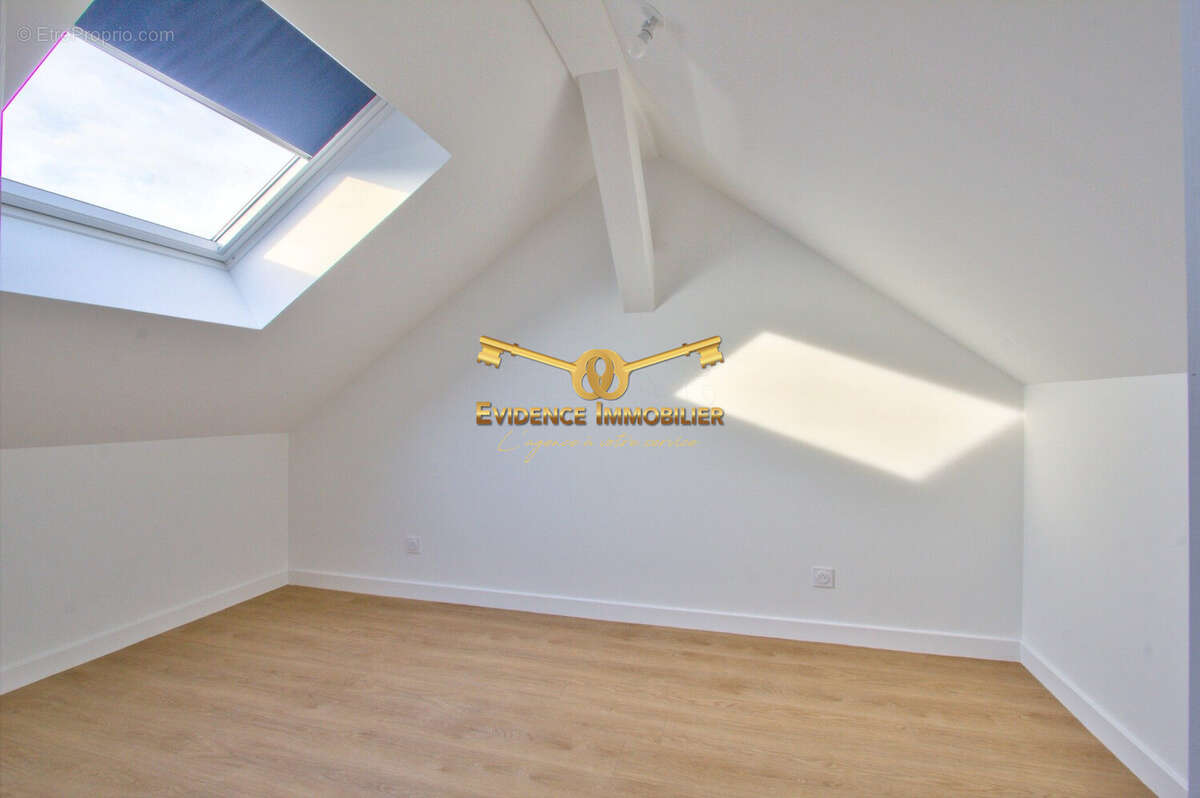 Appartement à GILLY-SUR-ISERE