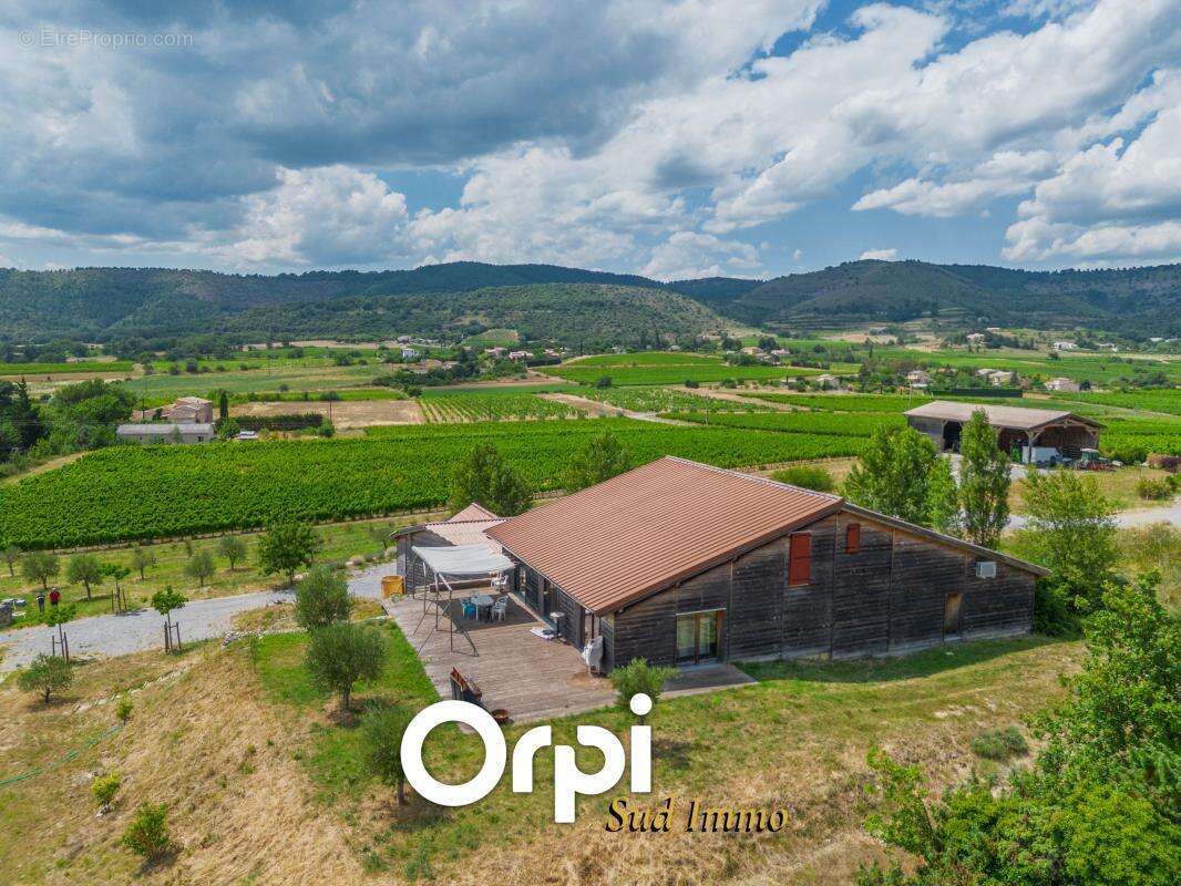 Maison à ALBA-LA-ROMAINE