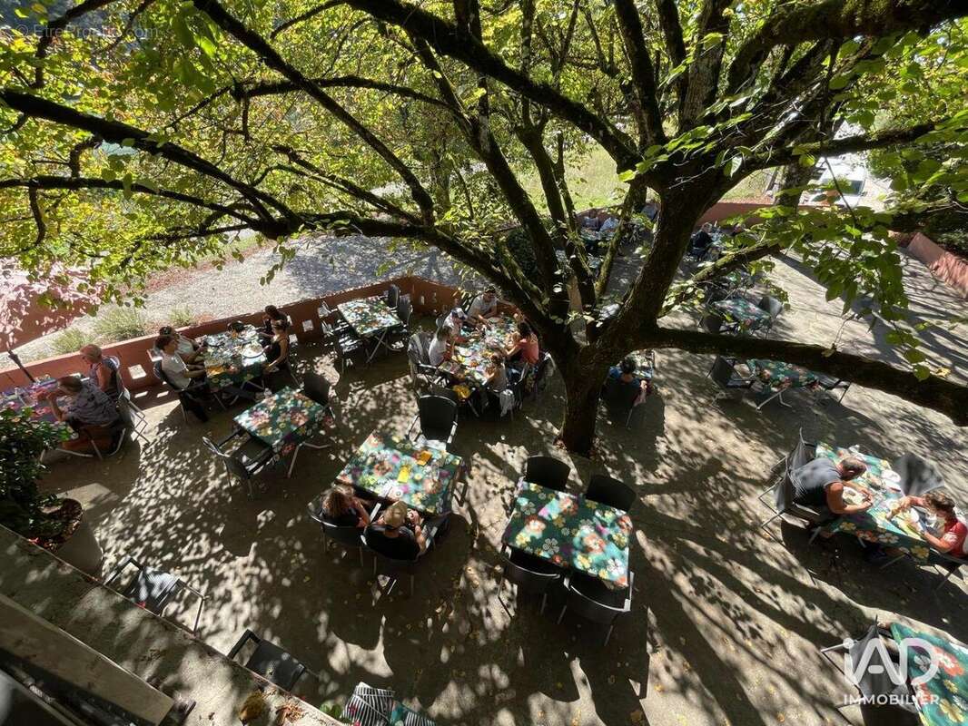 Photo 8 - Commerce à MASSIGNIEU-DE-RIVES