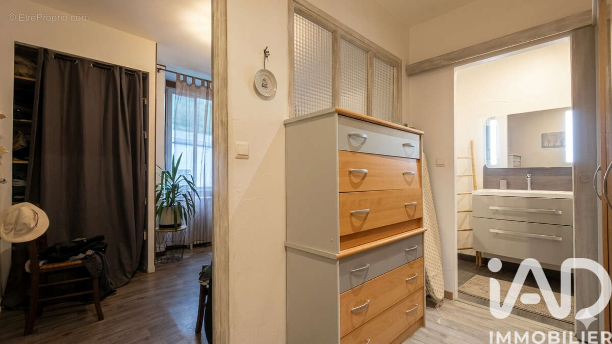 Maison 113 m² à Lacaune  - photo 7