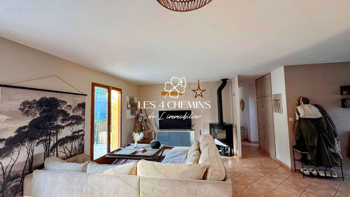 Maison à BRIGNOLES