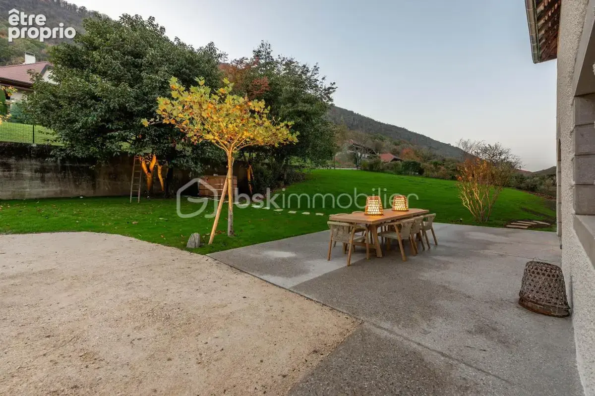 Superbe batisse type loft 300 m2 sevrier lac annecy - photo 18