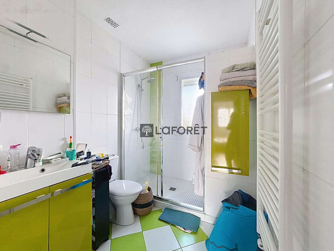 Maison à SAINT-ETIENNE-DU-ROUVRAY