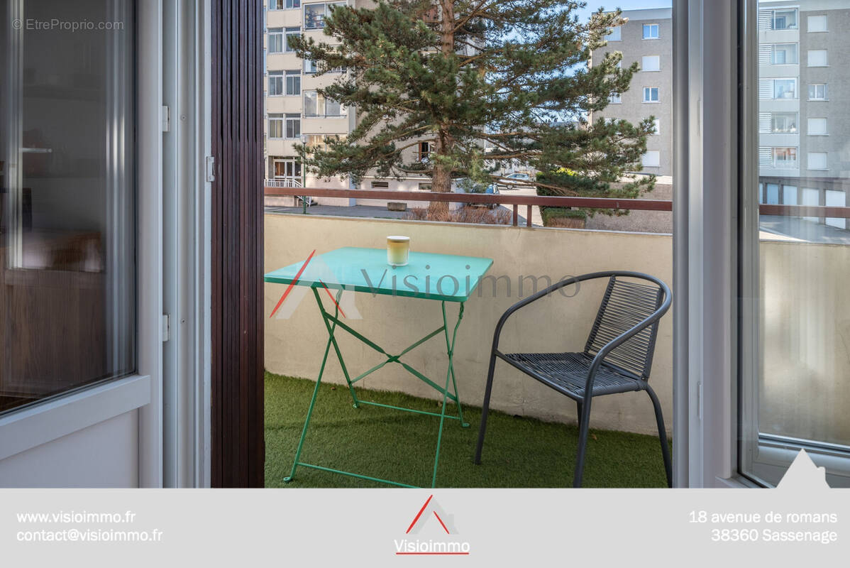 Appartement à FONTAINE