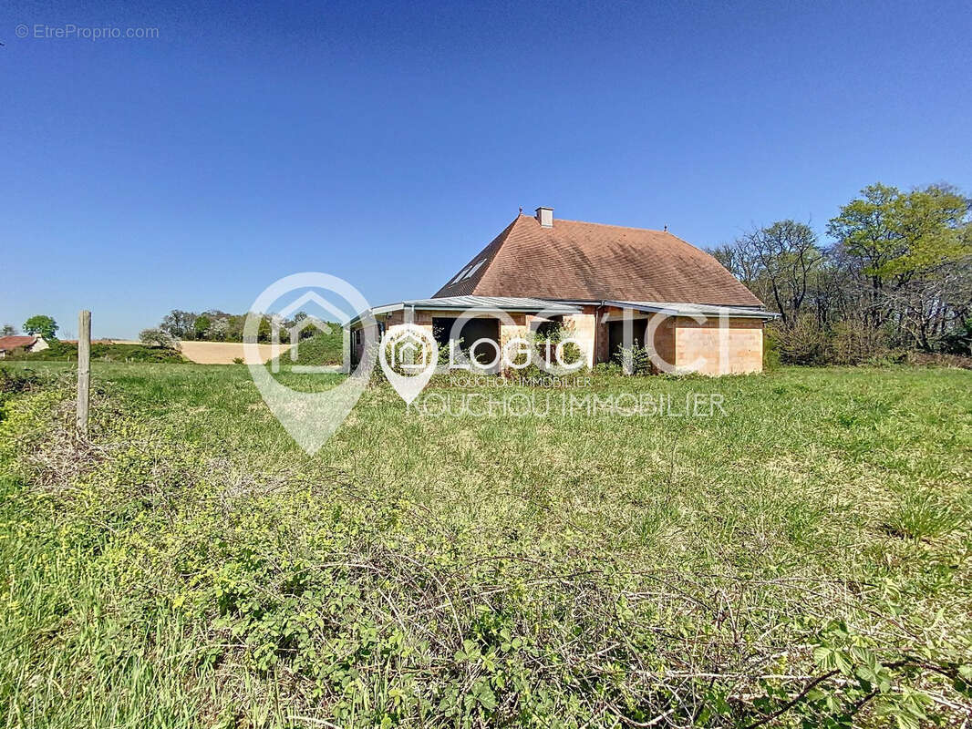 Maison à CORBERE-ABERES