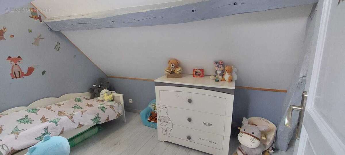 Maison à LA RUE-SAINT-PIERRE