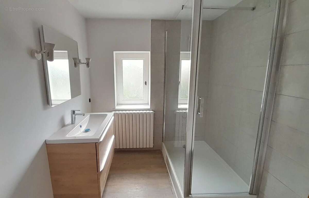 Maison 105 m² à Thoissey  - photo 19