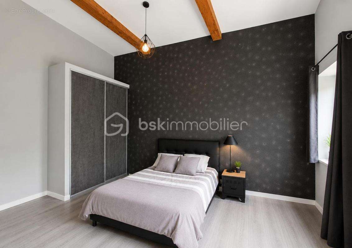 Maison à BOLLENE