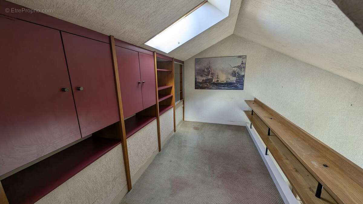 Maison à PERIGNAT-LES-SARLIEVE