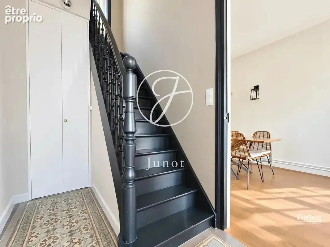 La Madeleine – BOTANIQUE – Maison à vendre – 6 pièces – 146,14 m² habitables – 4 chambres –  Bureau - Terrasse 60 m² - Garage en - photo 5