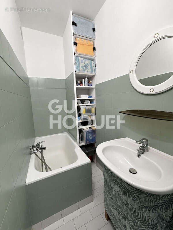 Appartement à PARIS-12E