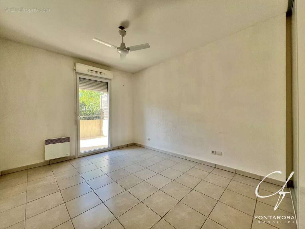 Appartement à SAINT-RAPHAEL