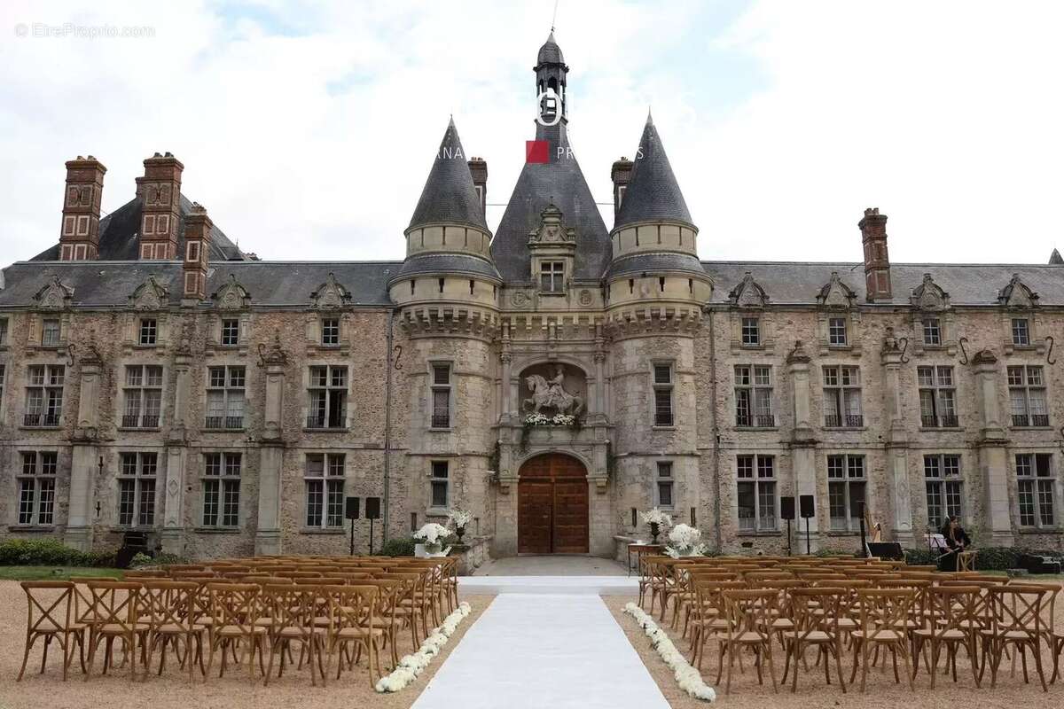 Maison à CHARTRES