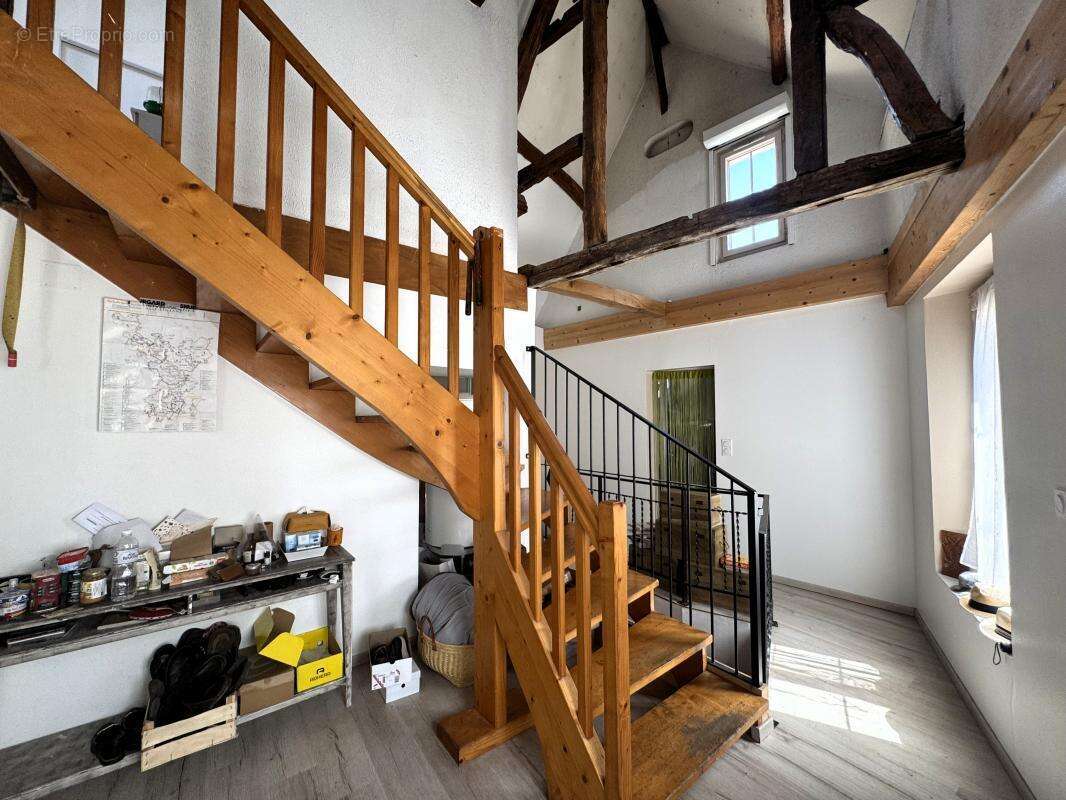 Commerce à SAINT-FLORENTIN