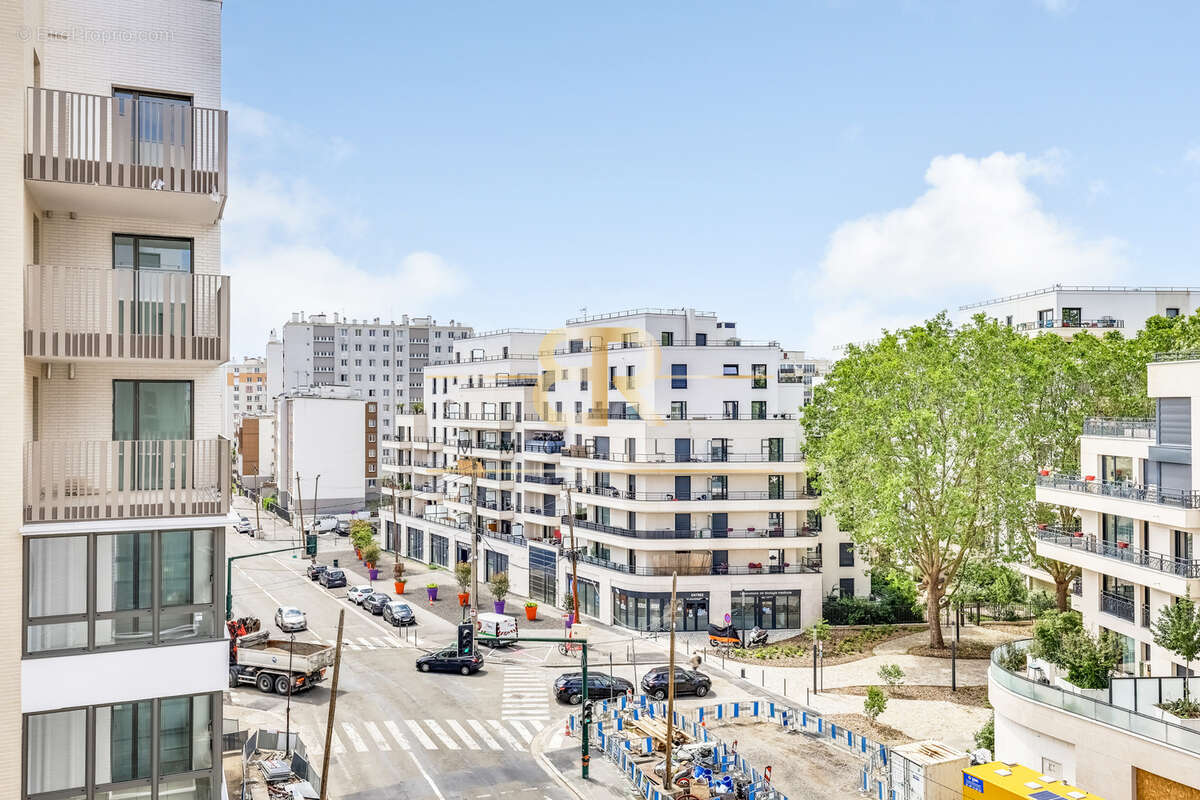 Appartement à COLOMBES
