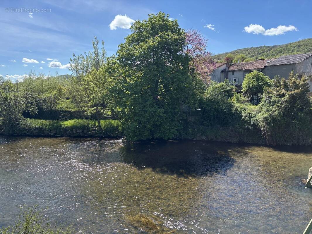 Maison à LES BORDES-SUR-ARIZE