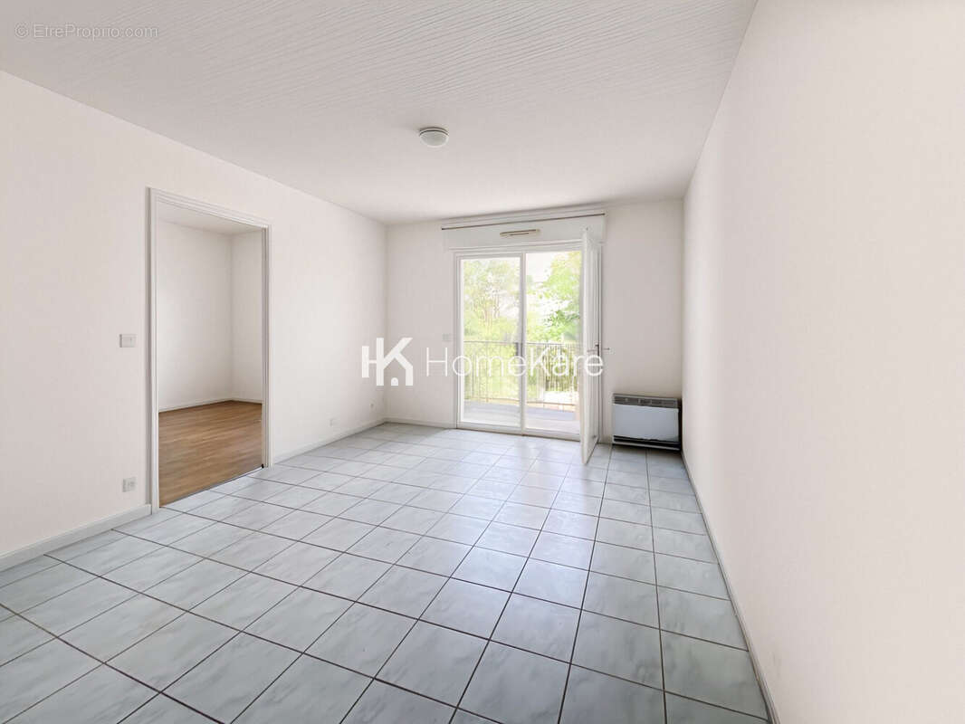 Appartement 32 m² à Bordeaux  - photo 2