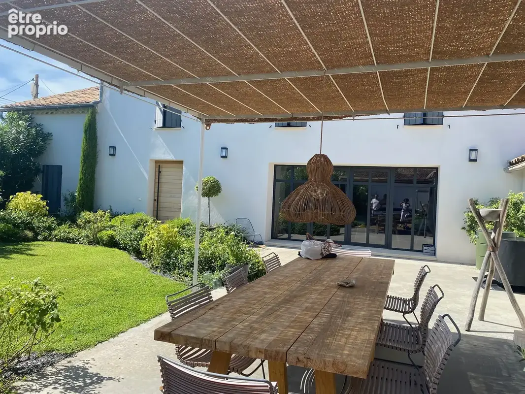 Mas de ville d'env 200 m2 avec piscine entièrement clos - photo 6