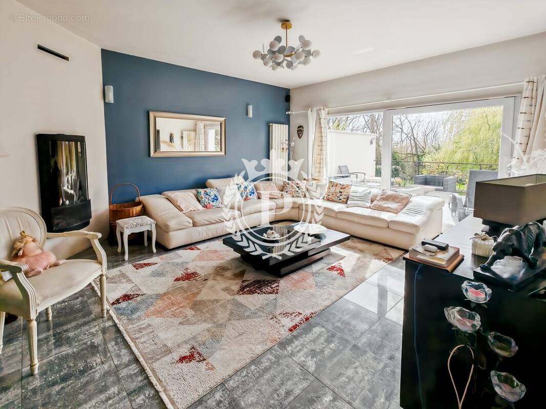 Maison à MONTFERMEIL