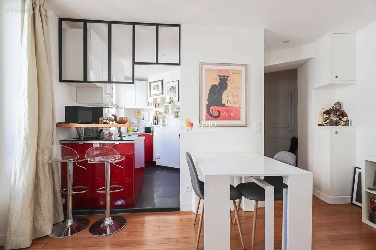 Appartement à PARIS-18E