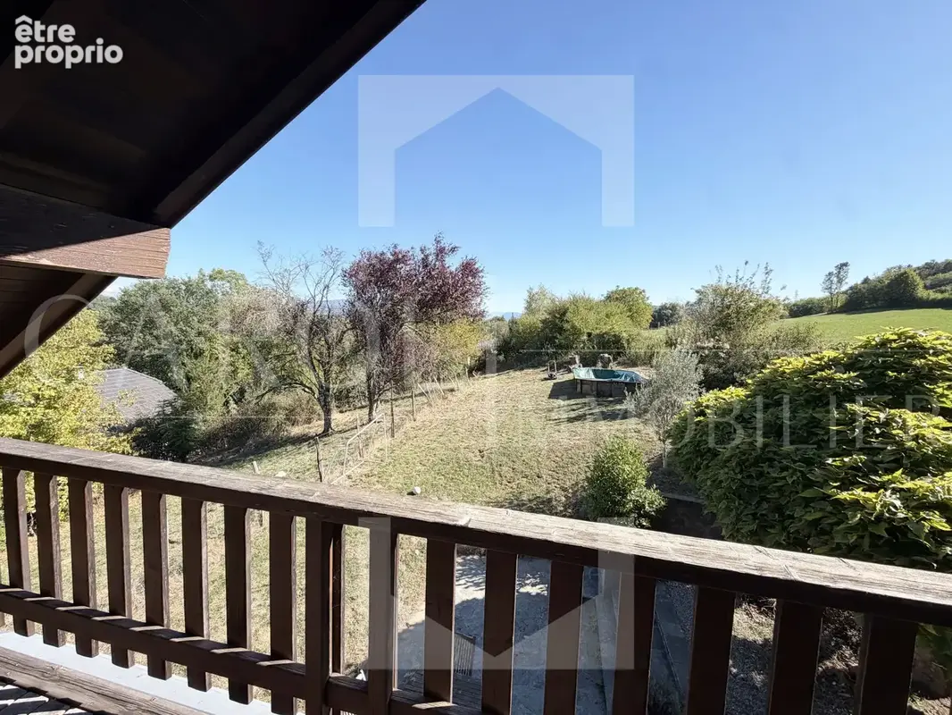 Maison, 5 pièces avec 2300 m2 de terrain constructible - photo 2