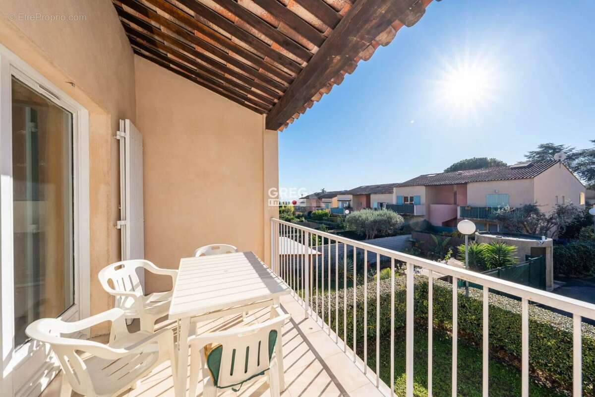 Appartement à VILLENEUVE-LOUBET