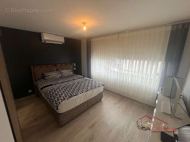 Maison 185 m² à Agen-D'aveyron  - photo 6