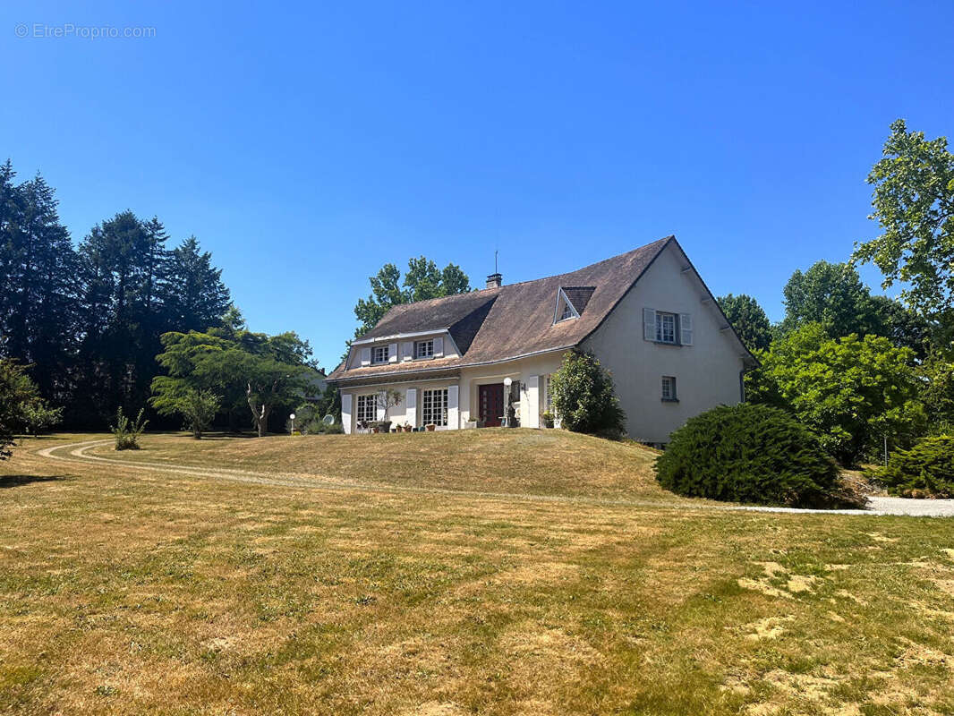 Maison à DOURNAZAC
