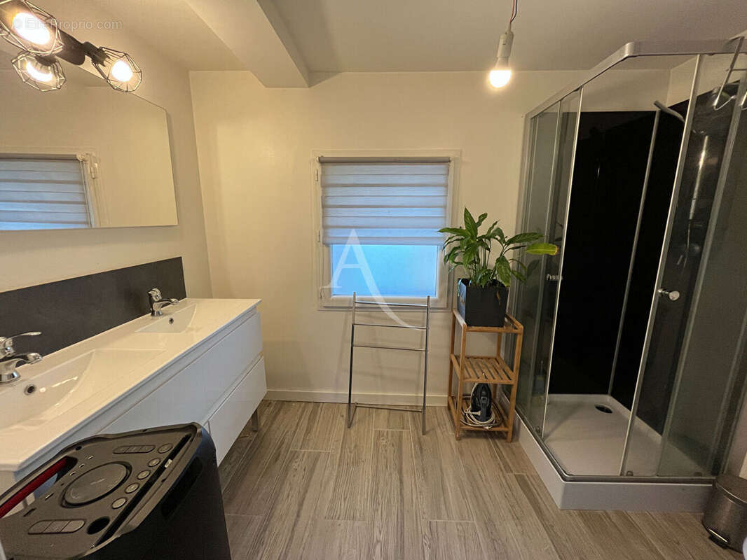 Maison à SAINT-MATHURIN