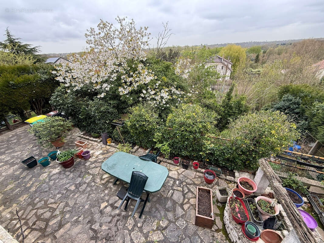 Maison à COMBS-LA-VILLE