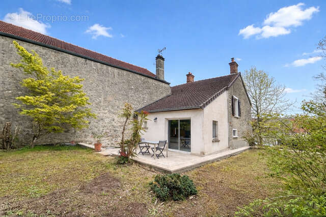 Maison à MARCOUSSIS