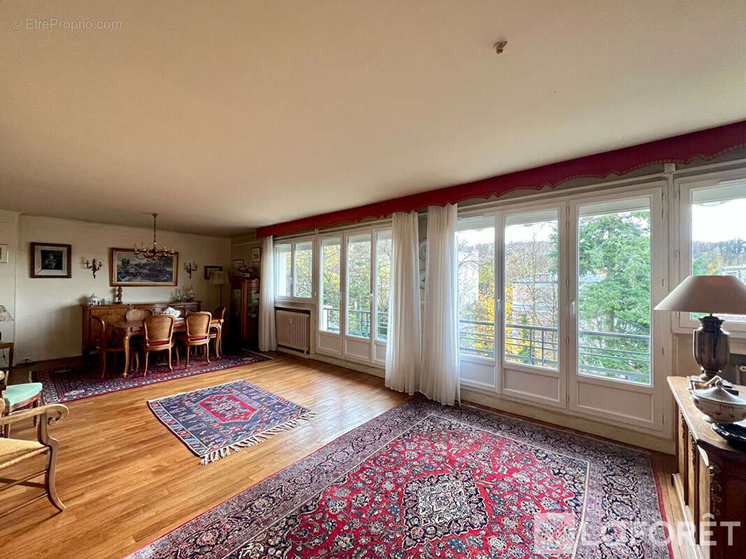 Appartement à SEVRES