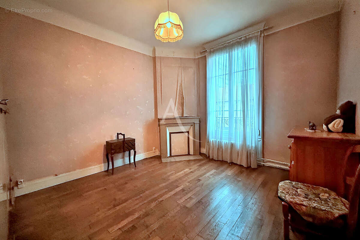Maison à VITRY-SUR-SEINE