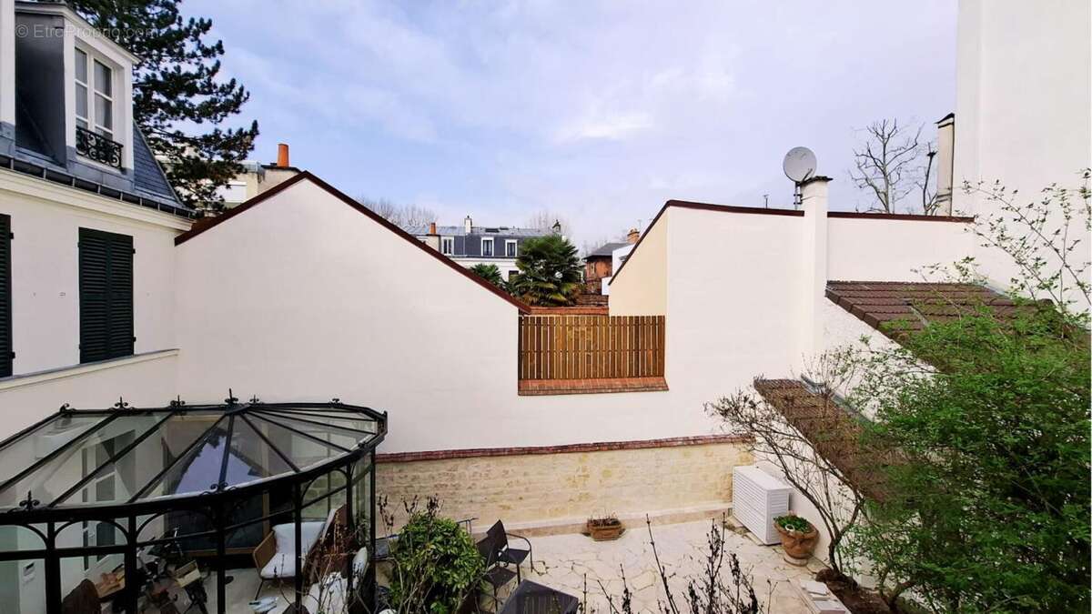Appartement Neuilly Sur Seine 3 pièces 79 m2 - photo 4
