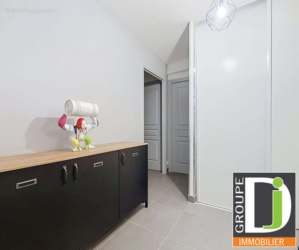 Appartement à ETOILE-SUR-RHONE