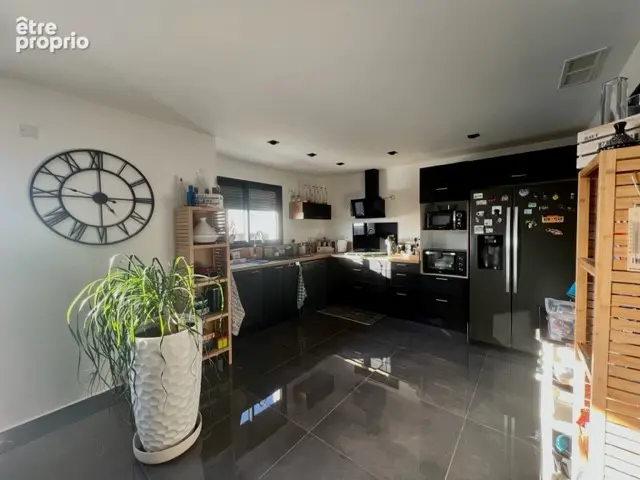 Ensemble immobilier  - 2 Villas - Nissan-Lez-Ensérune - photo 11