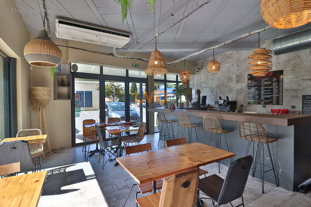 Commerce à LA SEYNE-SUR-MER