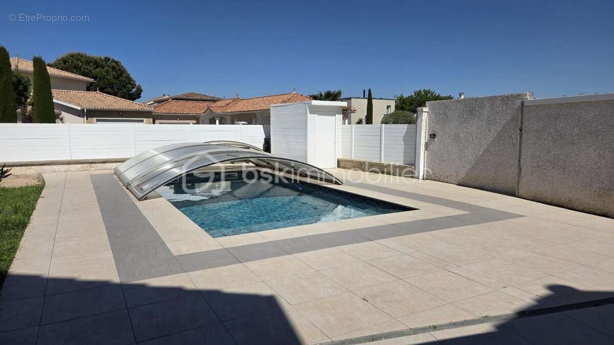 Maison à PUSIGNAN