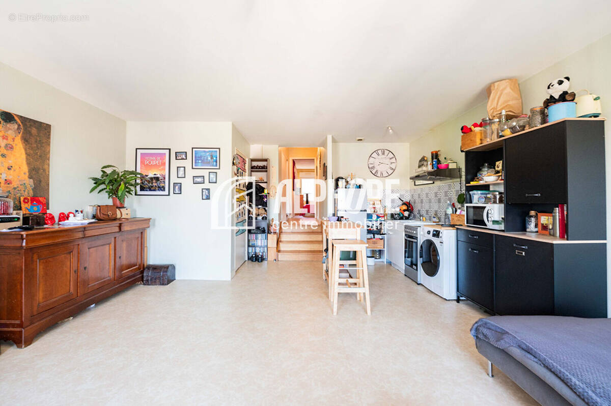 Appartement à INDRE