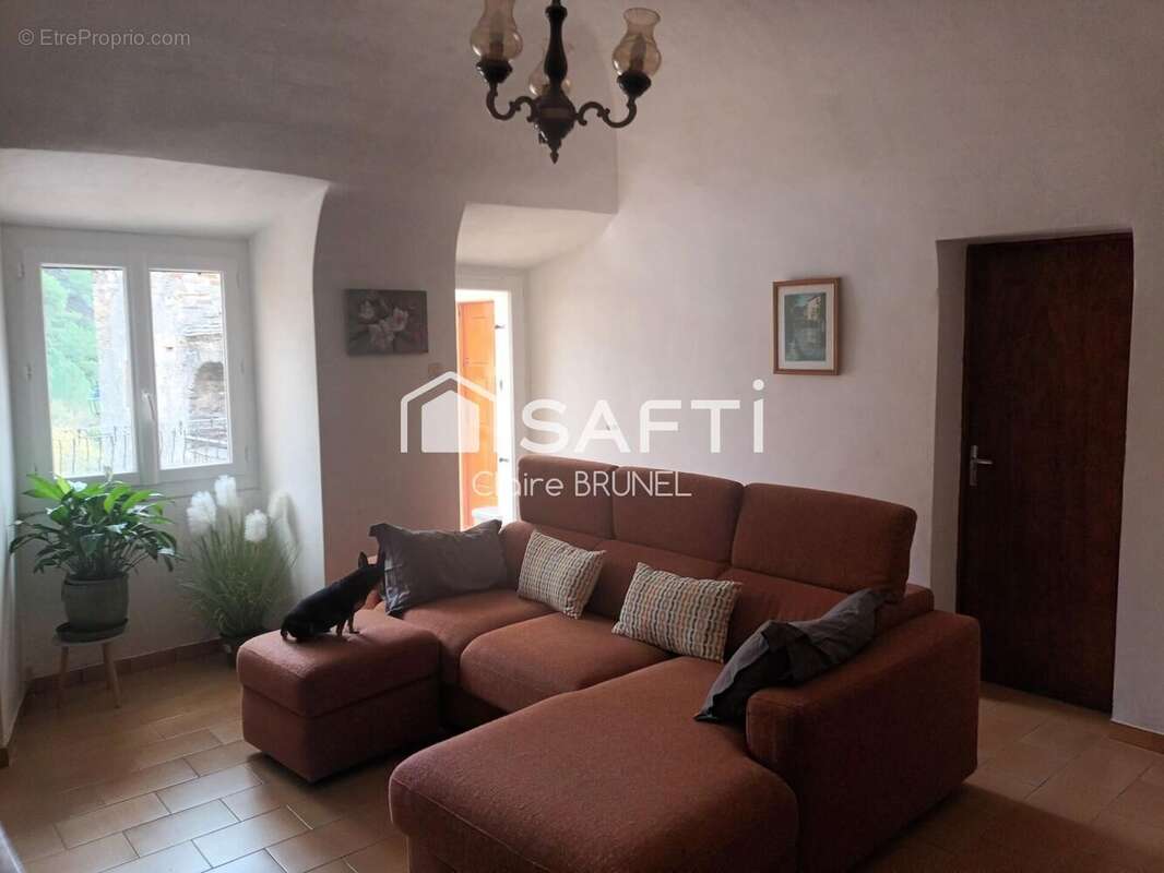 Maison 123 m² à Peyremale  - photo 4