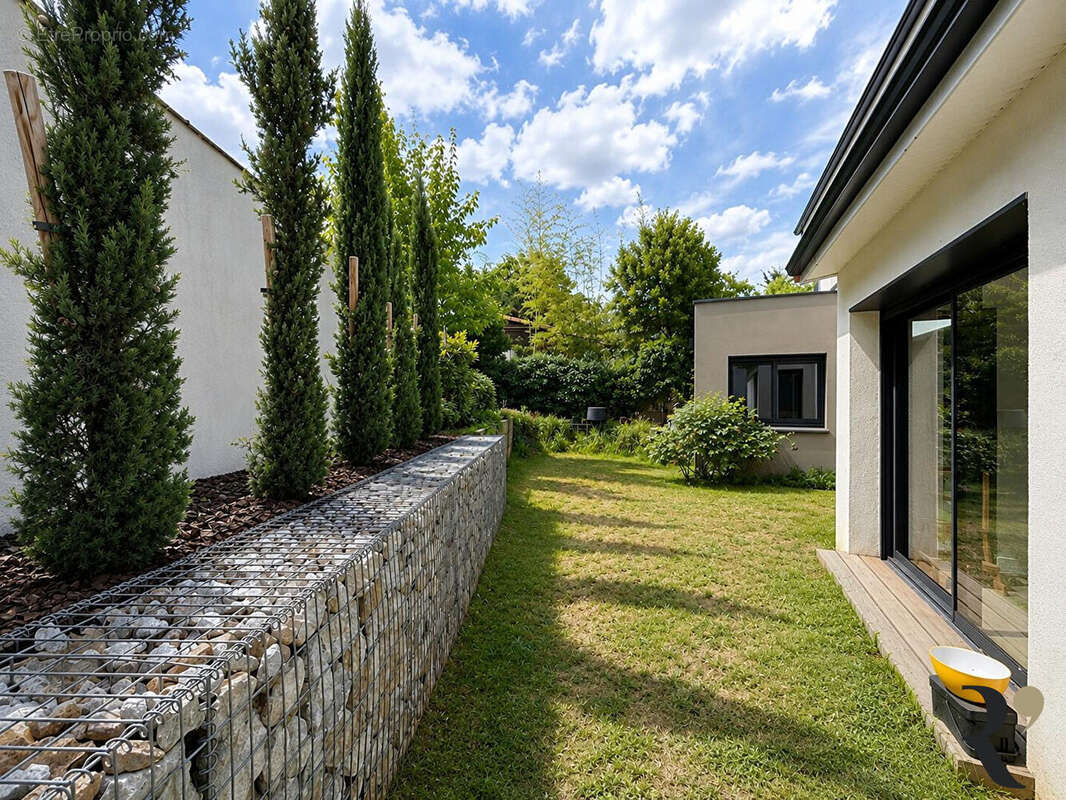 Maison T5 récente de 143 m² avec piscine - Toulouse 31500 - photo 21