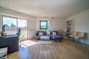 Appartement à VERNEUIL-SUR-SEINE