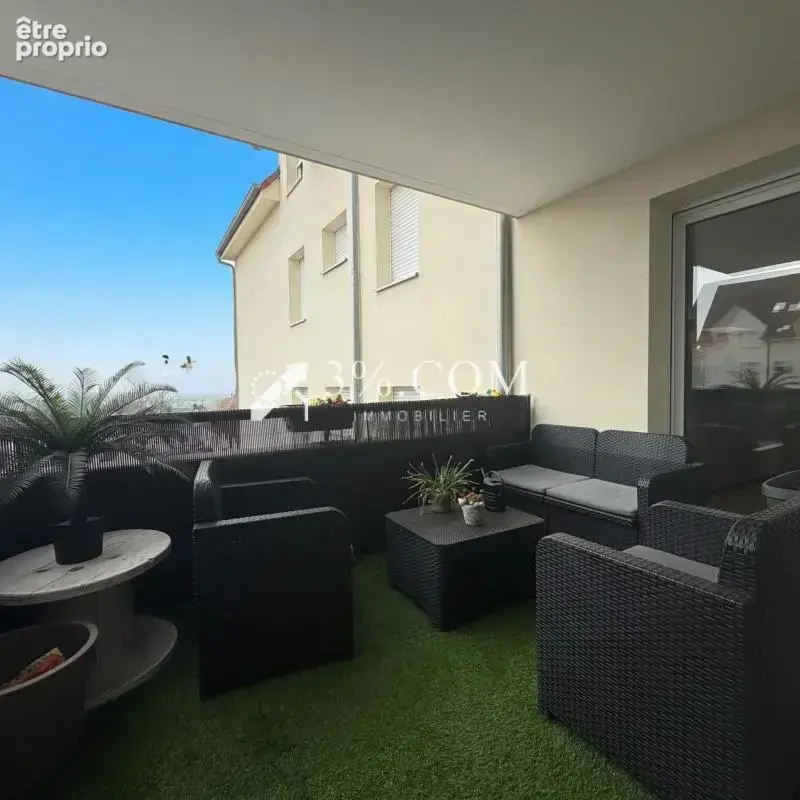 3%COM beau F3 avec terrasse et 2 places de parking- cave - photo 5