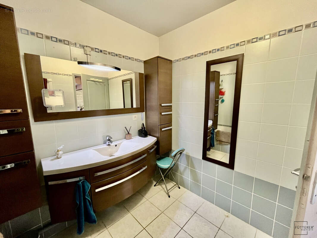 Appartement à FLEURY