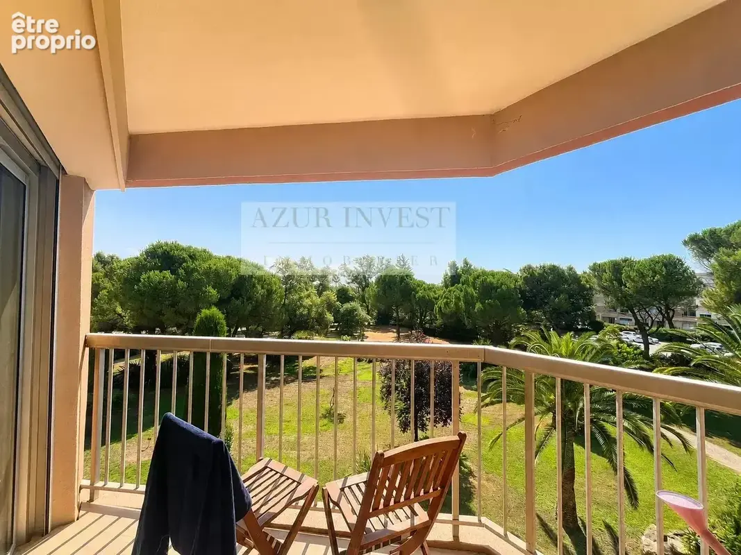 Appartement à MANDELIEU-LA-NAPOULE