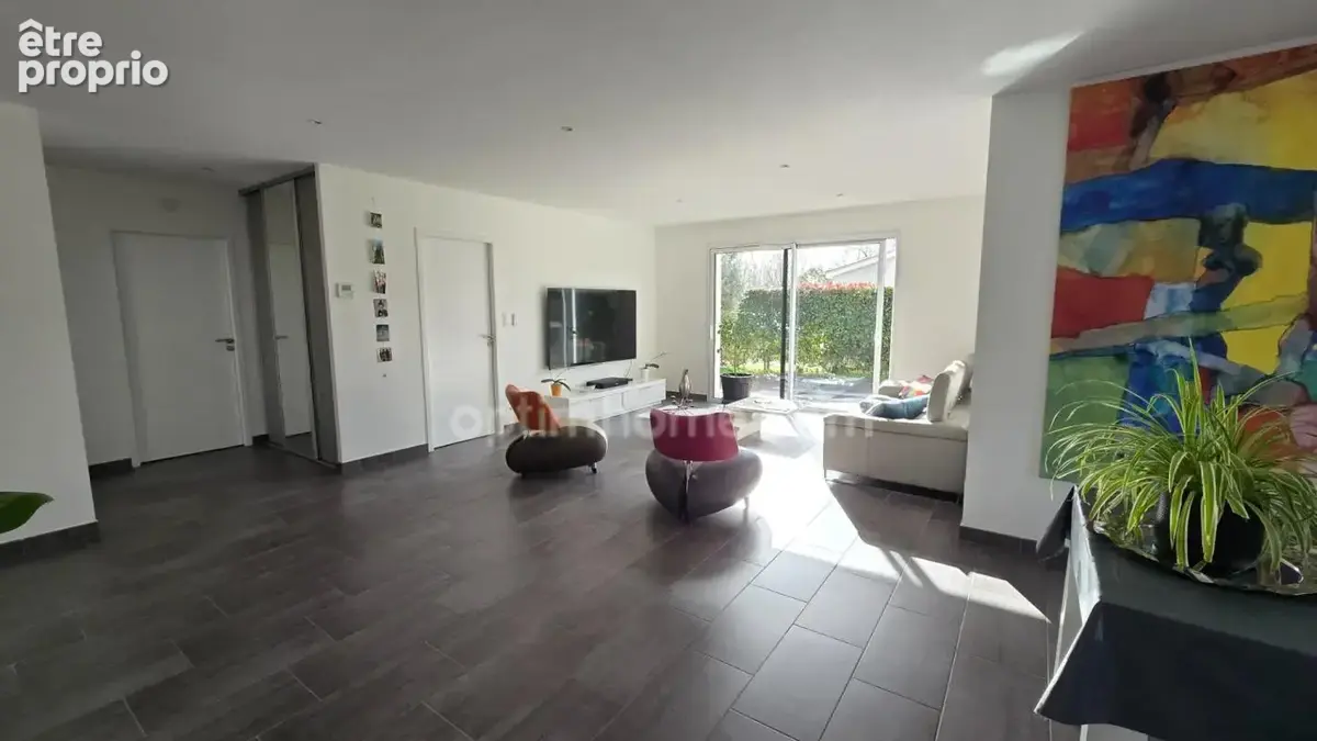 Villa contemporaine d’exception – 160 m² - 6 pièces à SAUCATS (33) - photo 8