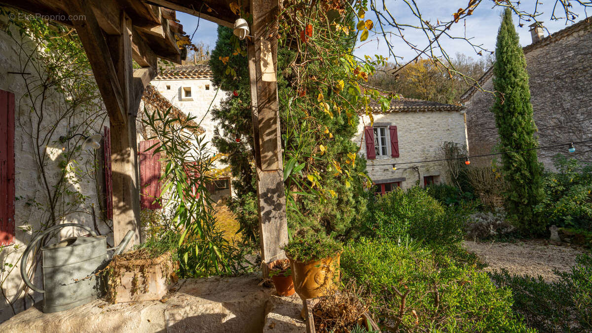 Maison à BAGAT-EN-QUERCY