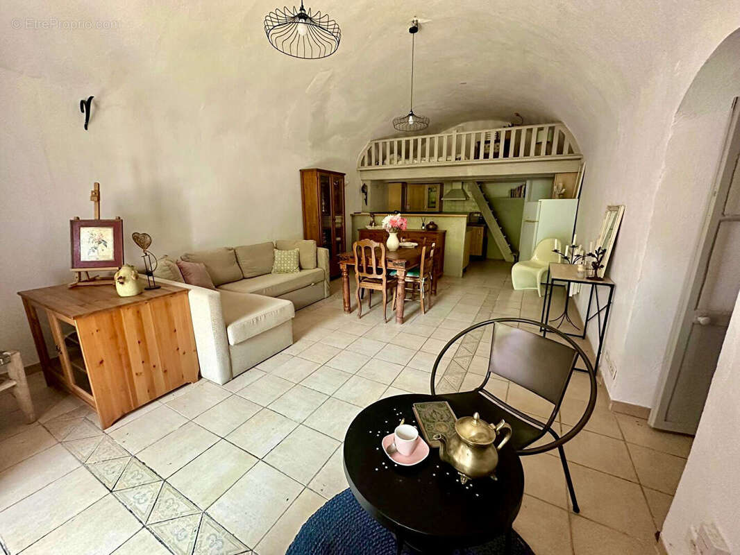 Appartement à MALAUSSENE