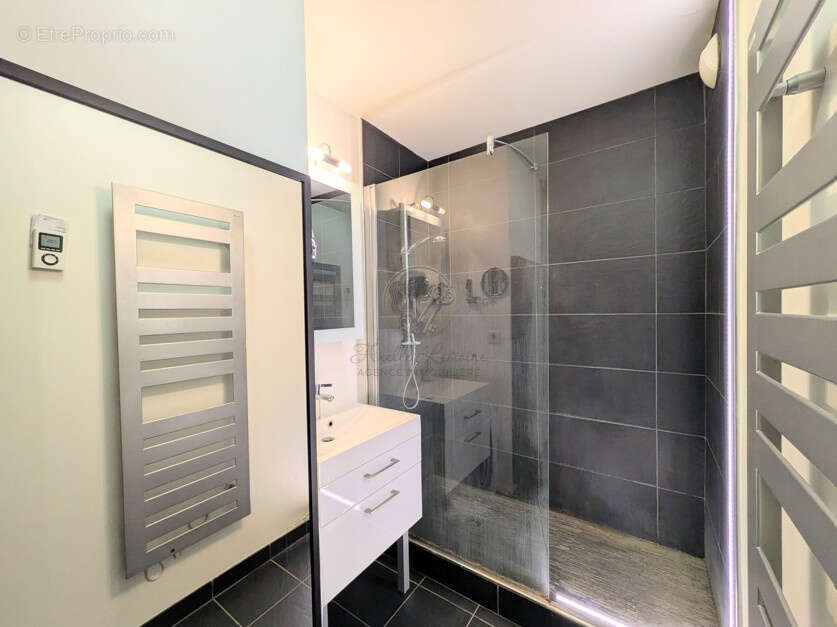 Appartement à LYON-7E